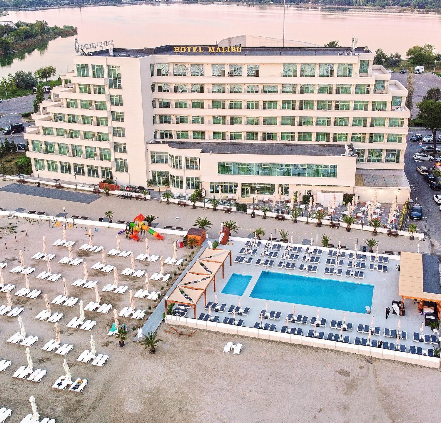 מאמאיה Hotel Malibu מראה חיצוני תמונה